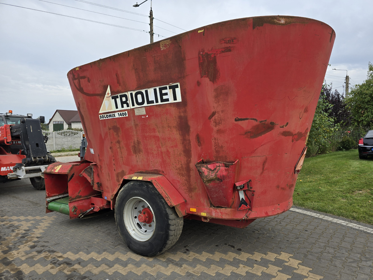 TRIOLIET SOLOMIX 1400 (SM-14 VL-2) - Forage mixer wagon: picture 3 TRIOLIET SOLOMIX 1400 (SM-14 VL-2) - Forage mixer wagon: picture 3