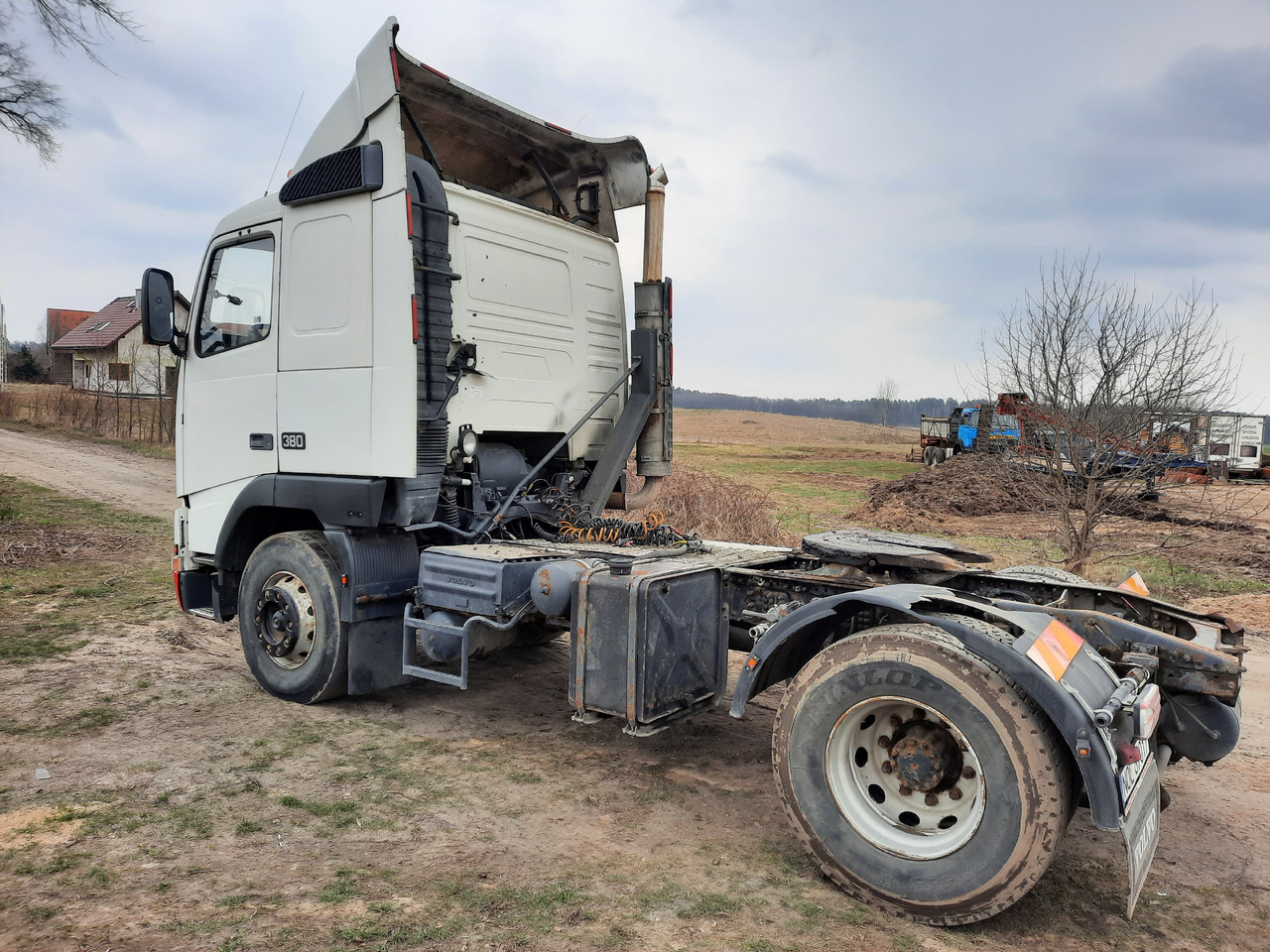 VOLVO FH 12-380 - Tractor unit: picture 5 VOLVO FH 12-380 - Tractor unit: picture 5