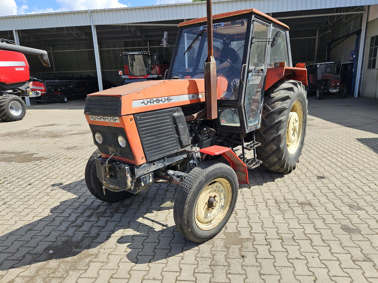 Ursus 912 - Farm tractor: picture 2 Ursus 912 - Farm tractor: picture 2