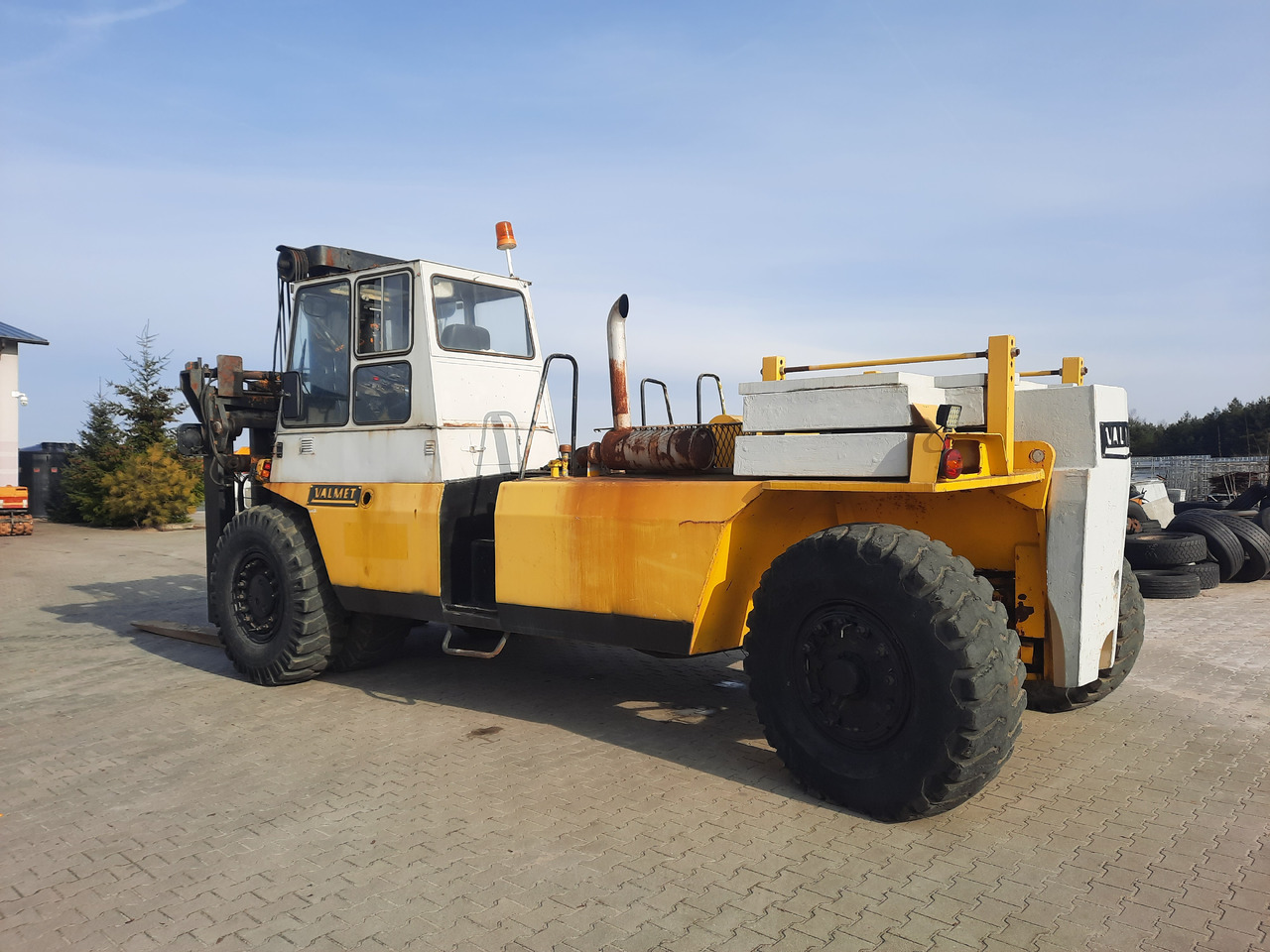 Valmet TD2712 - A25036 - Container handler: picture 5 Valmet TD2712 - A25036 - Container handler: picture 5
