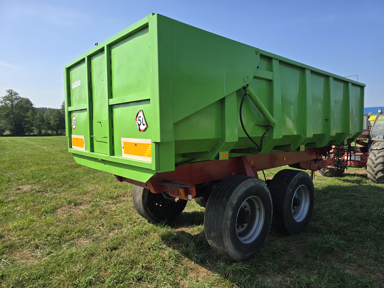 WARFARMA T141/1 - Farm tipping trailer/ Dumper: picture 4 WARFARMA T141/1 - Farm tipping trailer/ Dumper: picture 4