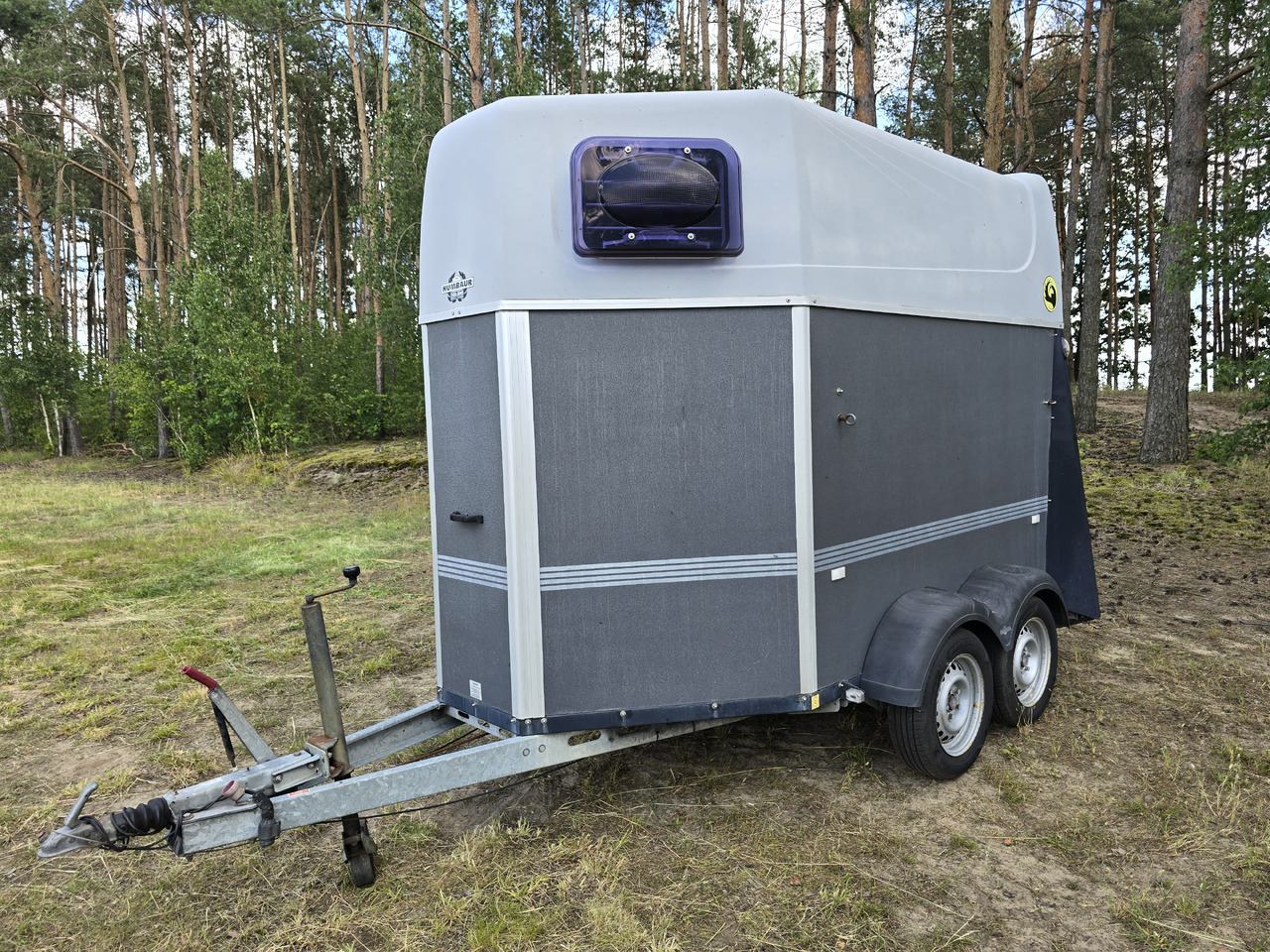 Humbaur HP2006 2ES - Livestock trailer: picture 3 Humbaur HP2006 2ES - Livestock trailer: picture 3