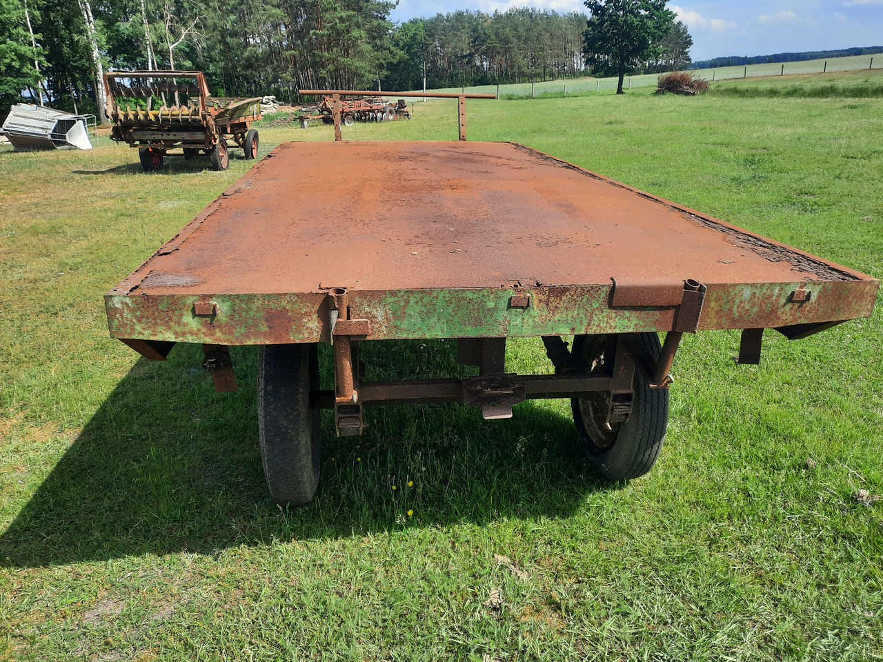 Inna - Farm trailer: picture 4 Inna - Farm trailer: picture 4