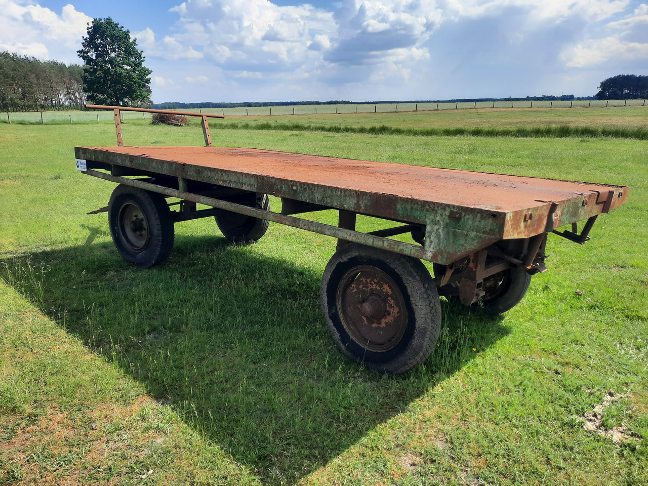 Inna - Farm trailer: picture 3 Inna - Farm trailer: picture 3
