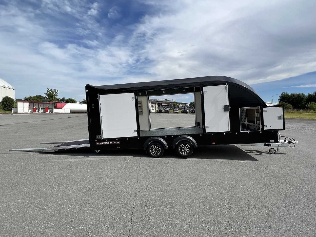 BRIAN_JAMES Race Transporter 5 Autotransporter geschlossen - Autotransporter trailer: picture 1 BRIAN_JAMES Race Transporter 5 Autotransporter geschlossen - Autotransporter trailer: picture 1