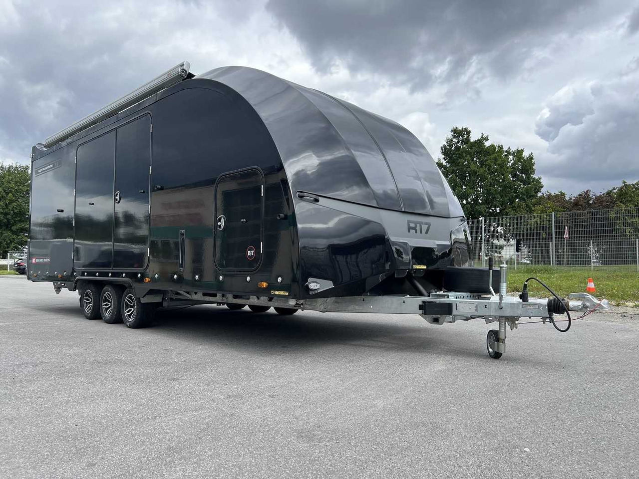 Autotransporter trailer BRIAN_JAMES Race Transporter 7 Autotransporter geschlossen: picture 29