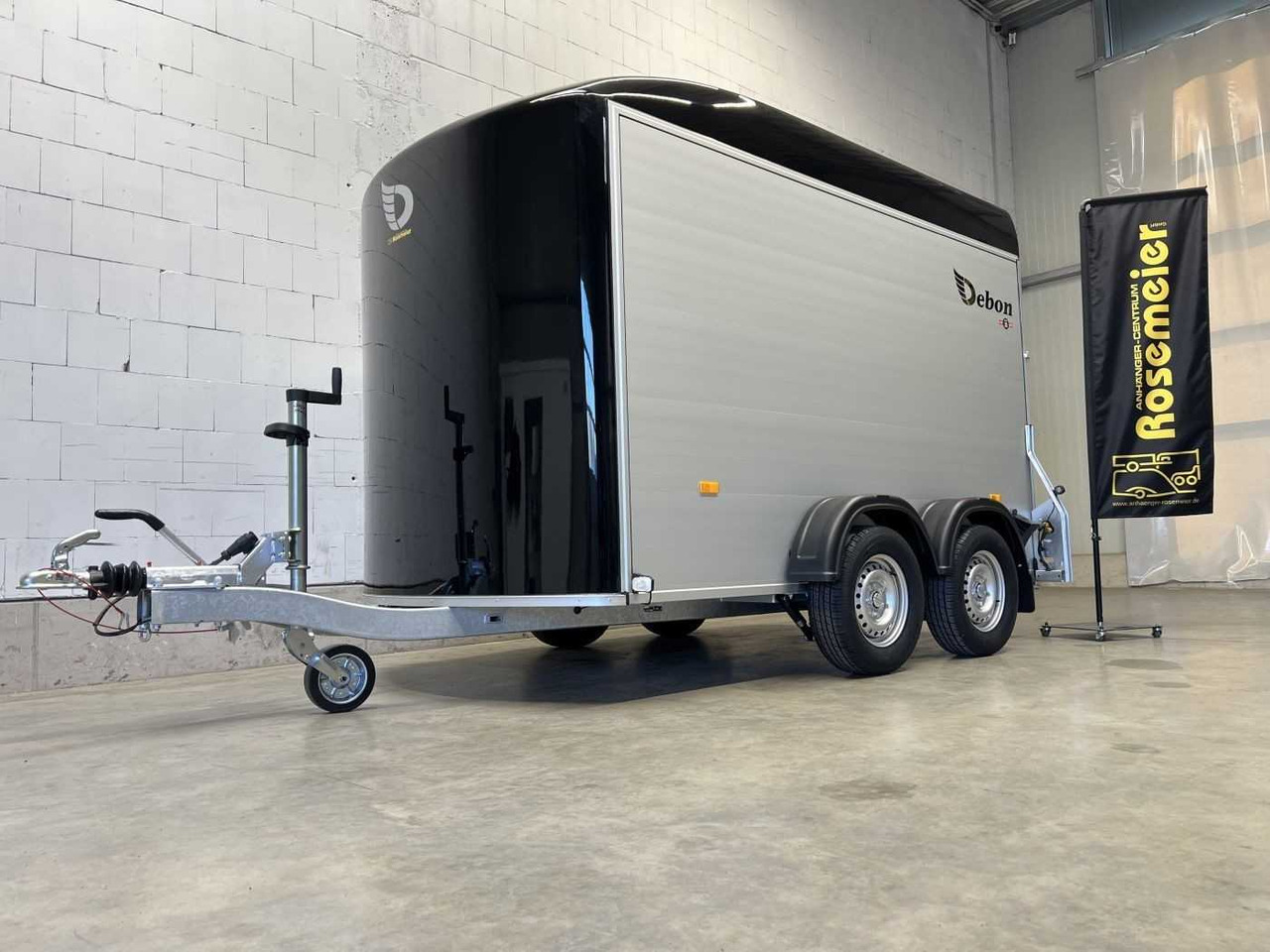 Leasing of CHEVAL LIBERTE DEBON C500 Roadster Kofferanhänger CHEVAL LIBERTE DEBON C500 Roadster Kofferanhänger: picture 30 Leasing of CHEVAL LIBERTE DEBON C500 Roadster Kofferanhänger CHEVAL LIBERTE DEBON C500 Roadster Kofferanhänger: picture 30