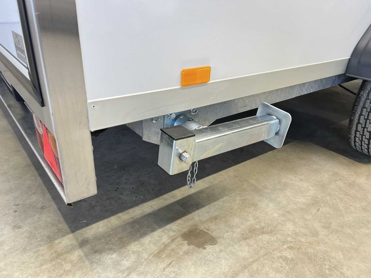 ROSEMEIER ER Box 4.0 Kofferanhänger - Closed box trailer: picture 4 ROSEMEIER ER Box 4.0 Kofferanhänger - Closed box trailer: picture 4