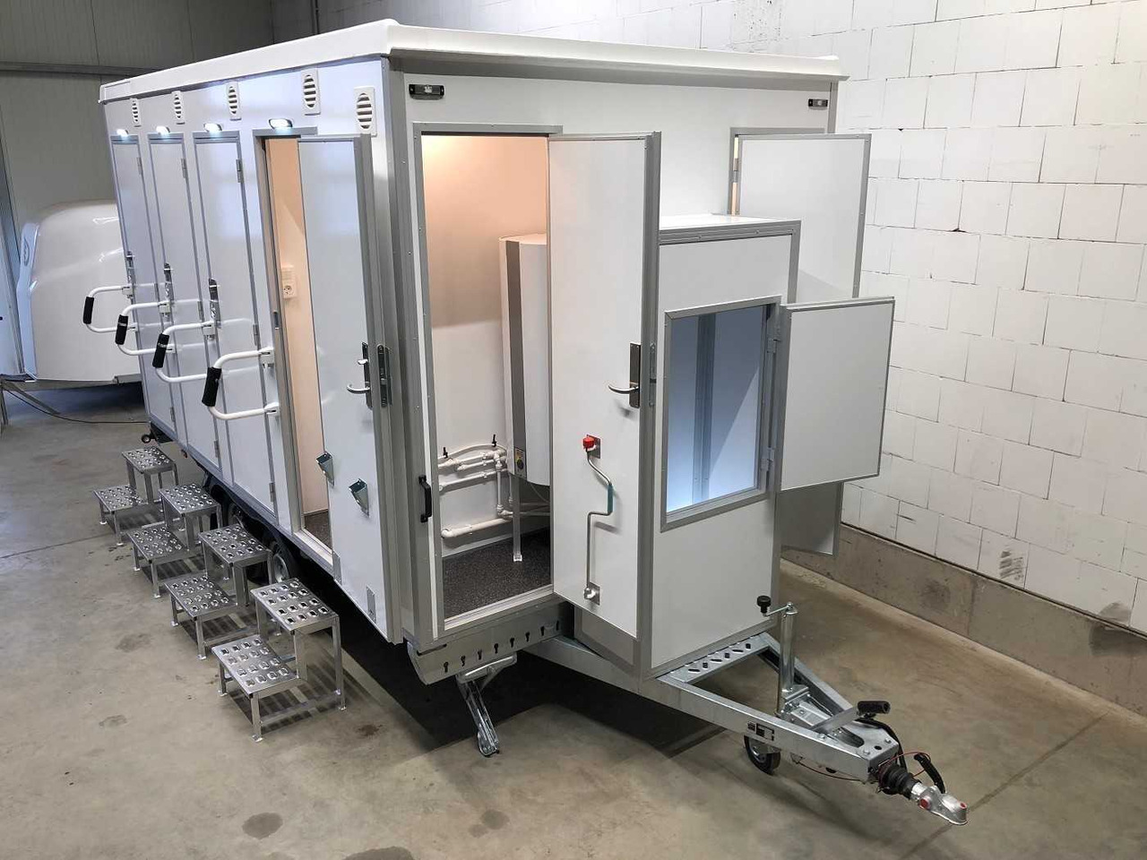 ROSEMEIER EW TA-NO Duschwagen mit 4 Duschen Toilettenanhänger - Construction container, Trailer: picture 5 ROSEMEIER EW TA-NO Duschwagen mit 4 Duschen Toilettenanhänger - Construction container, Trailer: picture 5