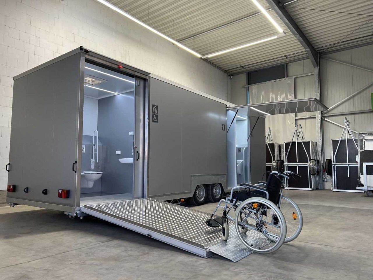 ROSEMEIER VE WC F 3574 SP Behinderten WC Toilettenanhänger - Trailer: picture 3 ROSEMEIER VE WC F 3574 SP Behinderten WC Toilettenanhänger - Trailer: picture 3
