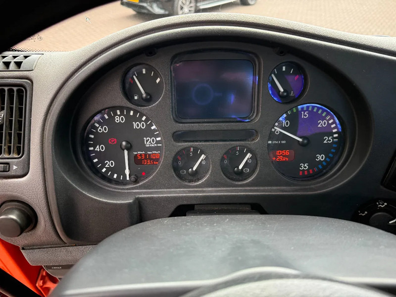 DAF LF55-180 Machinetransporter / 6 cilinder / Manual / 7m / 8.530 KG Payload - Autotransporter truck: picture 3 DAF LF55-180 Machinetransporter / 6 cilinder / Manual / 7m / 8.530 KG Payload - Autotransporter truck: picture 3