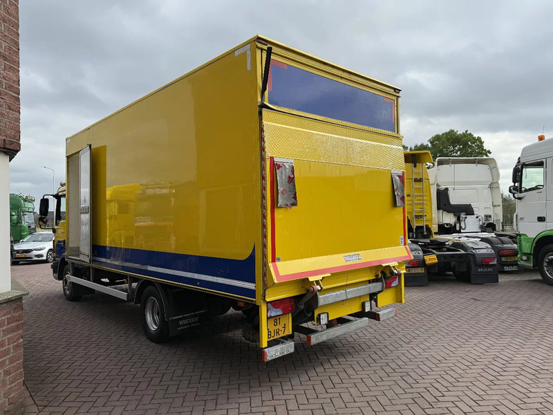 MAN TGL TGL 12.220 4X2 BL Koffer mit Ladebordwand - Box truck: picture 5 MAN TGL TGL 12.220 4X2 BL Koffer mit Ladebordwand - Box truck: picture 5