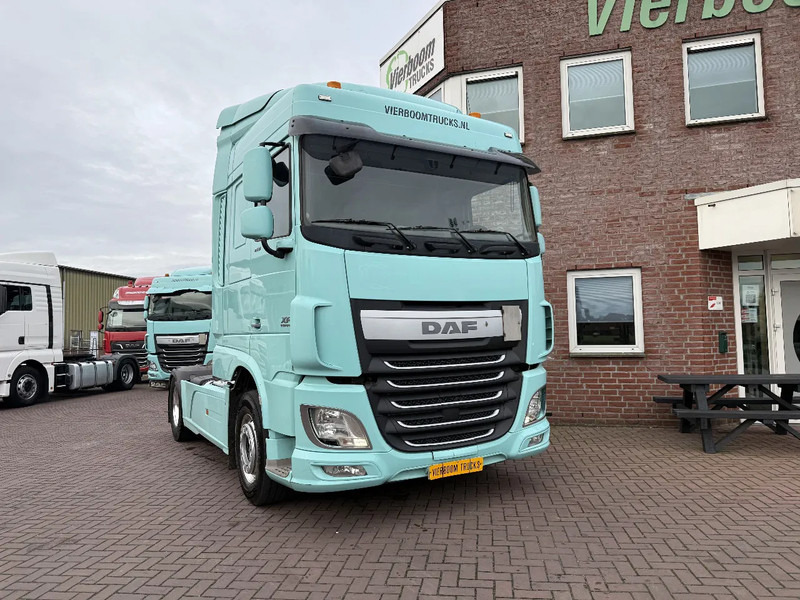 DAF XF 106.460 XF460 4X2 Spacecab / 2 beds / Hydraulics / alcoa / full spoilers / ADR - Tractor unit: picture 1 DAF XF 106.460 XF460 4X2 Spacecab / 2 beds / Hydraulics / alcoa / full spoilers / ADR - Tractor unit: picture 1