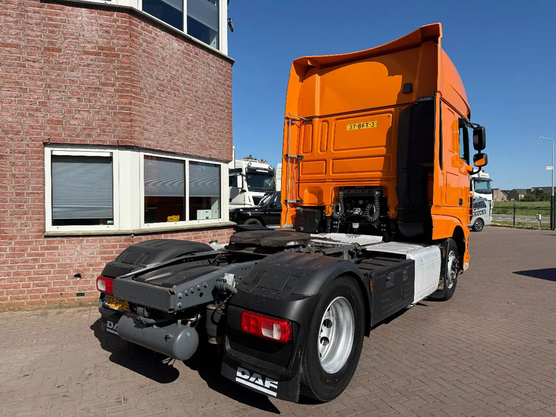 DAF XF 440 XF440 4X2 SSC HOLLAND TRUCK - Tractor unit: picture 4 DAF XF 440 XF440 4X2 SSC HOLLAND TRUCK - Tractor unit: picture 4