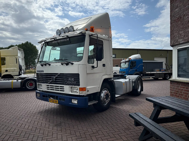 Volvo FL 10.320 FL10.320 4X2 Tractor / Airconditioning / Original Holland Truck / Top condition - Tractor unit: picture 2 Volvo FL 10.320 FL10.320 4X2 Tractor / Airconditioning / Original Holland Truck / Top condition - Tractor unit: picture 2