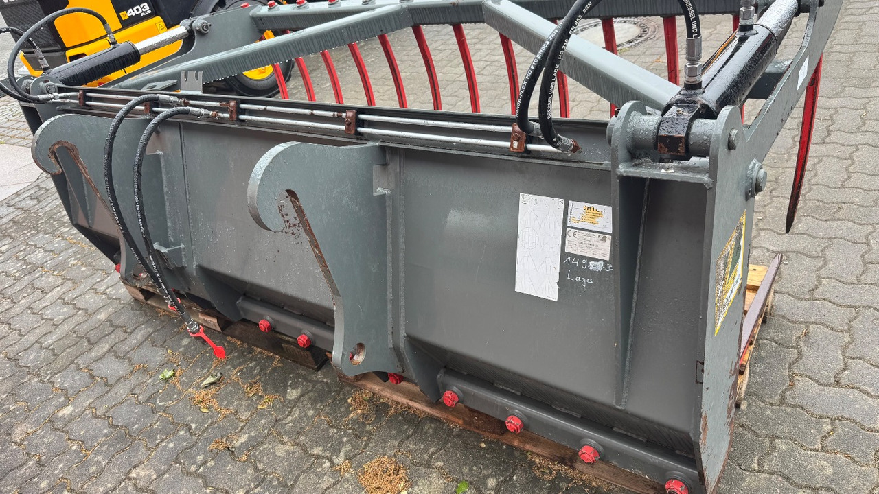 Bressel und Lade Silagezange L 2500 Weidemann Kramer Scorpion - Excavator: picture 5 Bressel und Lade Silagezange L 2500 Weidemann Kramer Scorpion - Excavator: picture 5