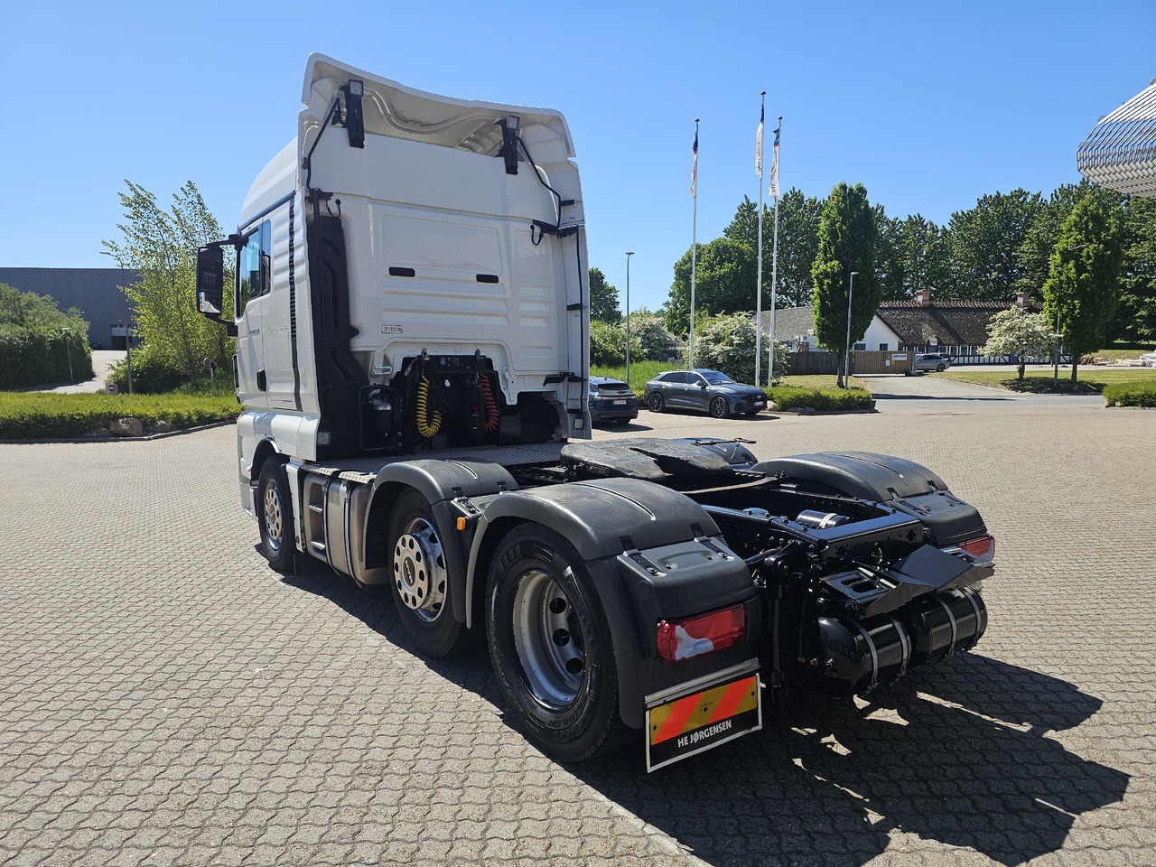 MAN TGX 26.510 - Tractor unit: picture 3 MAN TGX 26.510 - Tractor unit: picture 3