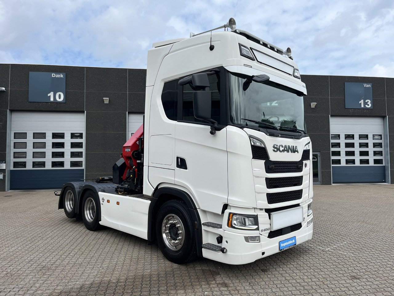 Scania S650 6x2 32 T-mtr. kran - Tractor unit: picture 2 Scania S650 6x2 32 T-mtr. kran - Tractor unit: picture 2