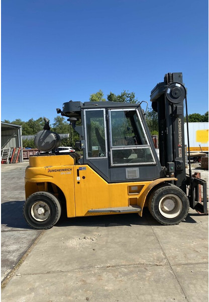Jungheinrich DFG 680 - Diesel forklift: picture 3 Jungheinrich DFG 680 - Diesel forklift: picture 3