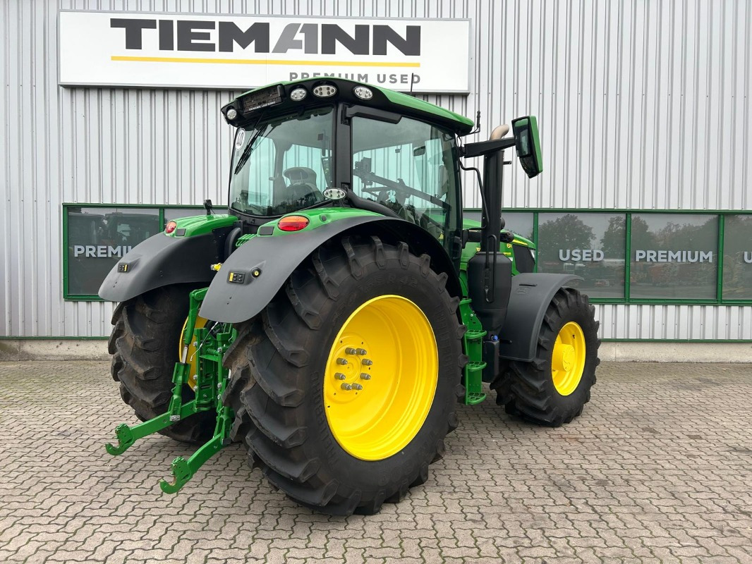 Farm tractor John Deere 6R 155: picture 14
