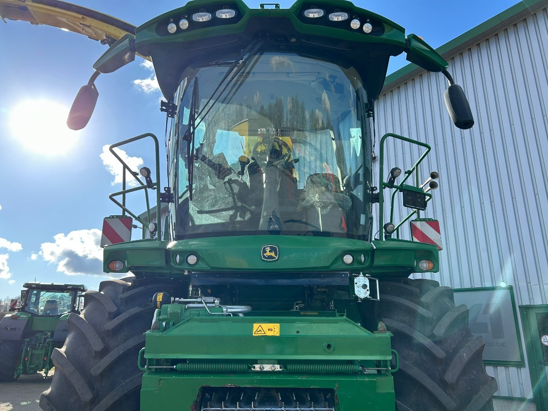 John Deere 9700i - Harvester: picture 3 John Deere 9700i - Harvester: picture 3