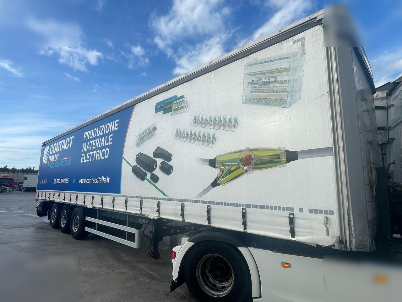 MERKER - Curtainsider semi-trailer: picture 3 MERKER - Curtainsider semi-trailer: picture 3