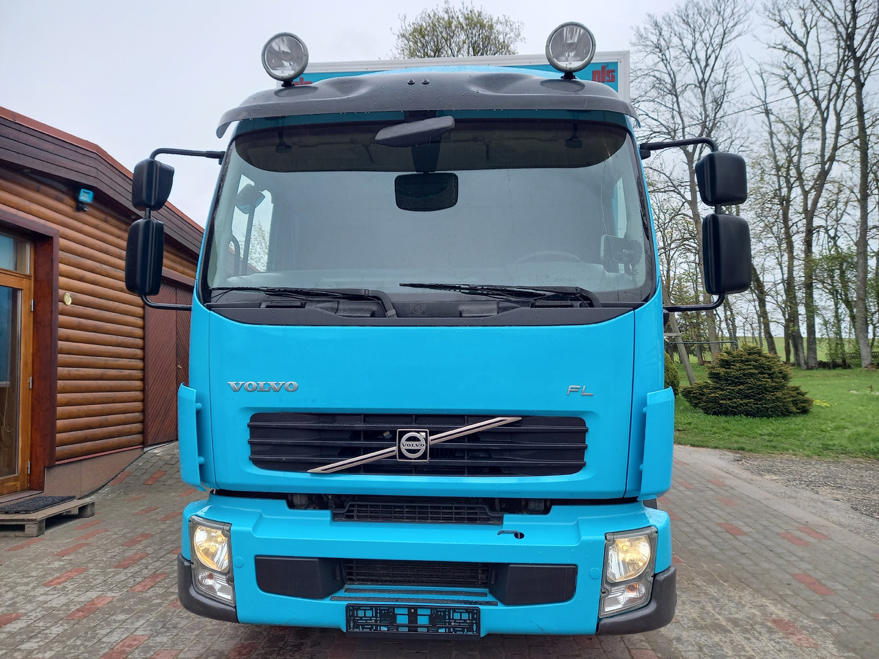 VOLVO FL, 4x2, 16000 KG. EEV - Box truck: picture 4 VOLVO FL, 4x2, 16000 KG. EEV - Box truck: picture 4