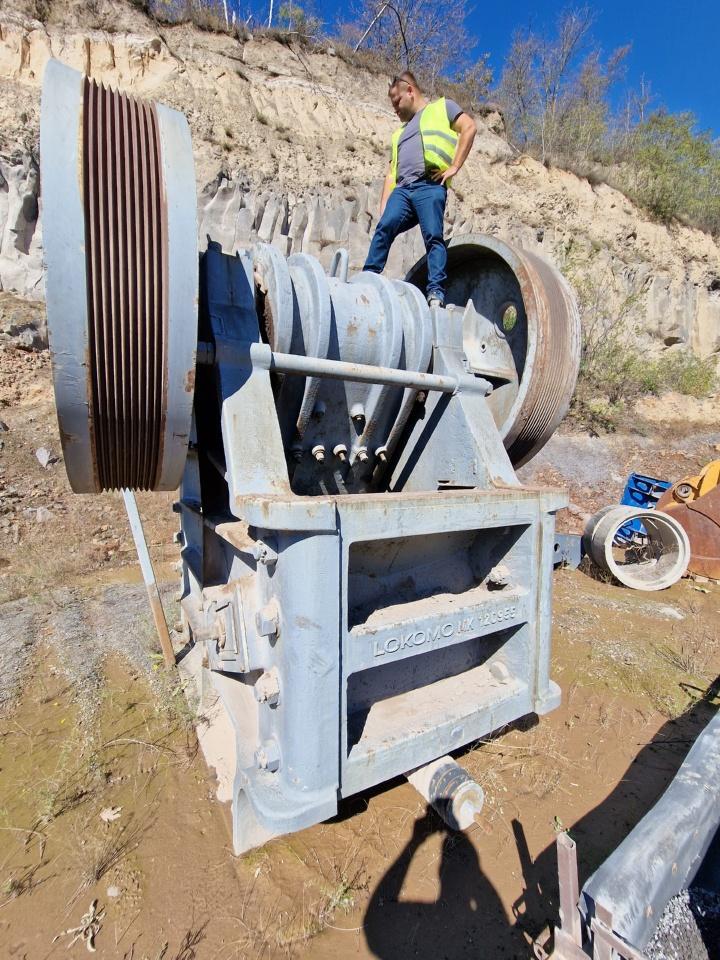 Lokomo 1200 mm Backenbrecher - Jaw crusher: picture 1 Lokomo 1200 mm Backenbrecher - Jaw crusher: picture 1