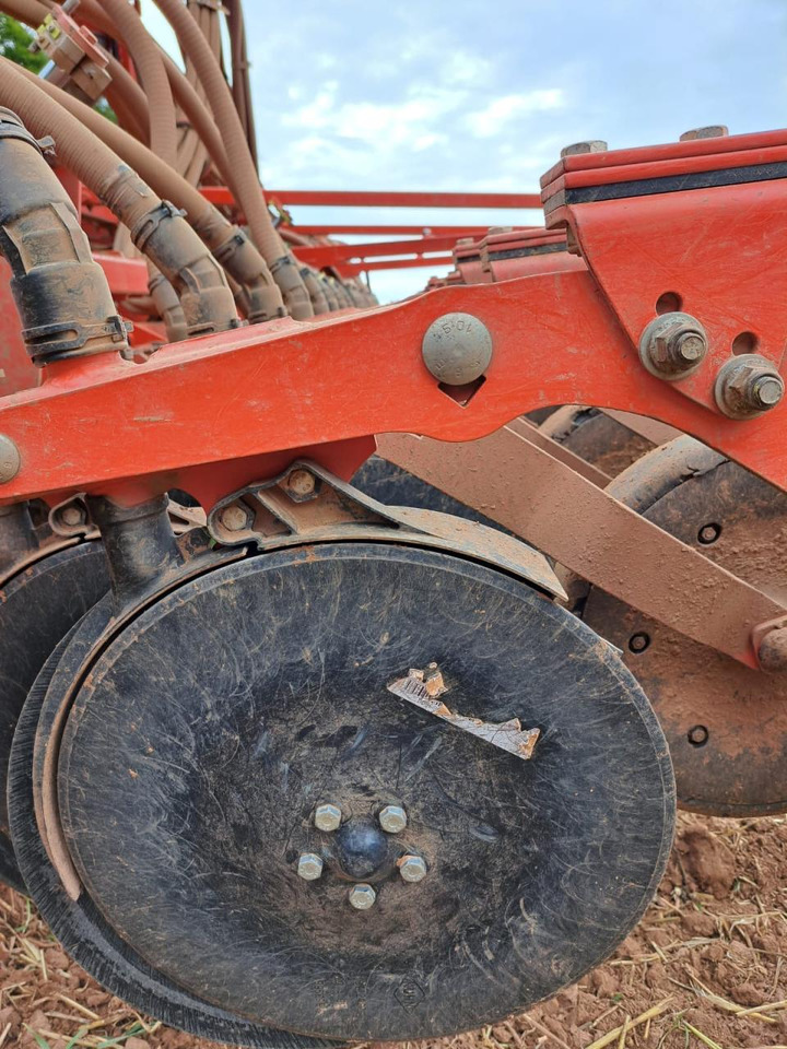 Kuhn Espro 6000R - Seed drill: picture 5 Kuhn Espro 6000R - Seed drill: picture 5
