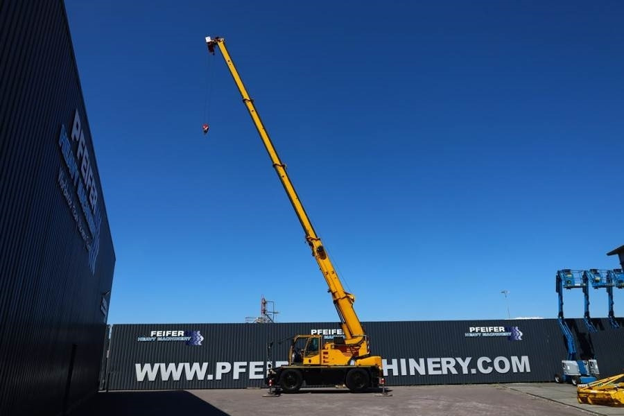 Demag AC30 City Diesel, 4x4x4 Drive, 30t Capacity, 25m M - All terrain crane: picture 3 Demag AC30 City Diesel, 4x4x4 Drive, 30t Capacity, 25m M - All terrain crane: picture 3