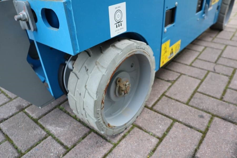 Genie GS1932 E-Drive New And Available Directly From Sto - Scissor lift: picture 3 Genie GS1932 E-Drive New And Available Directly From Sto - Scissor lift: picture 3