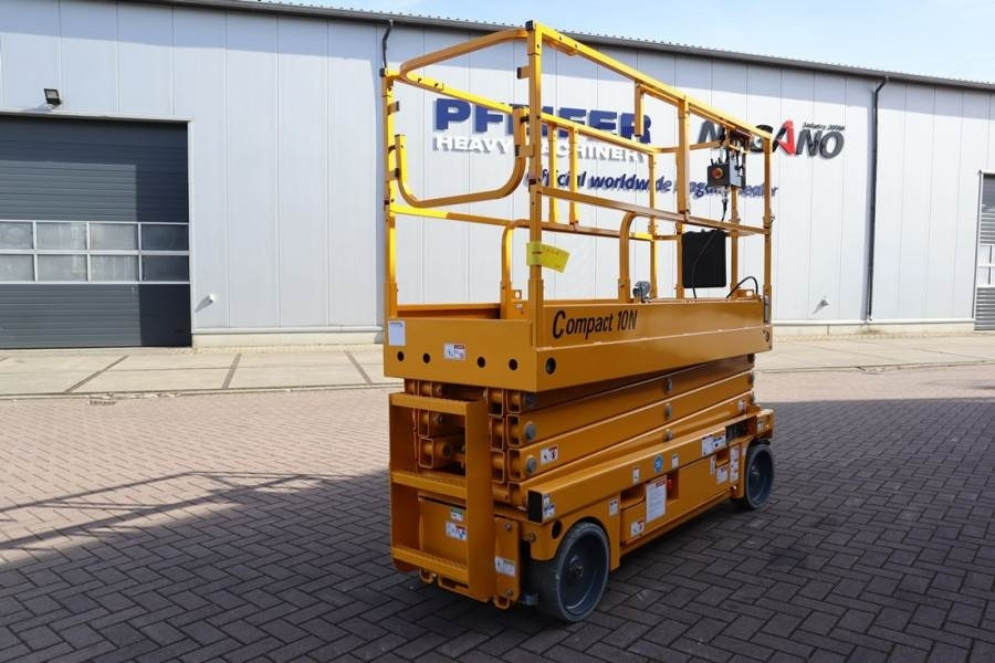 Haulotte Compact 10N Valid Iinspection, *Guarantee! 10m Wor - Scissor lift: picture 2 Haulotte Compact 10N Valid Iinspection, *Guarantee! 10m Wor - Scissor lift: picture 2
