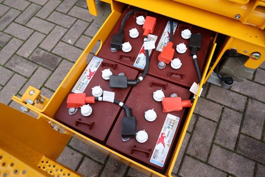 Haulotte Compact 10N Valid Inspection, *Guarantee! 10m Work - Scissor lift: picture 3 Haulotte Compact 10N Valid Inspection, *Guarantee! 10m Work - Scissor lift: picture 3