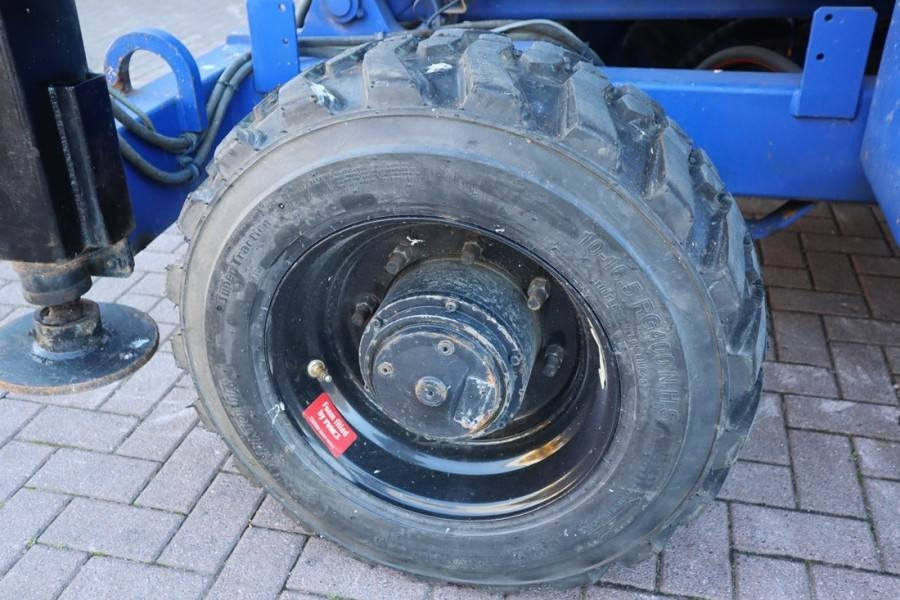 Scissor lift Haulotte H15SX New Tyres, Diesel, 4x4 Drive, 15 Working Hei: picture 12 Scissor lift Haulotte H15SX New Tyres, Diesel, 4x4 Drive, 15 Working Hei: picture 12