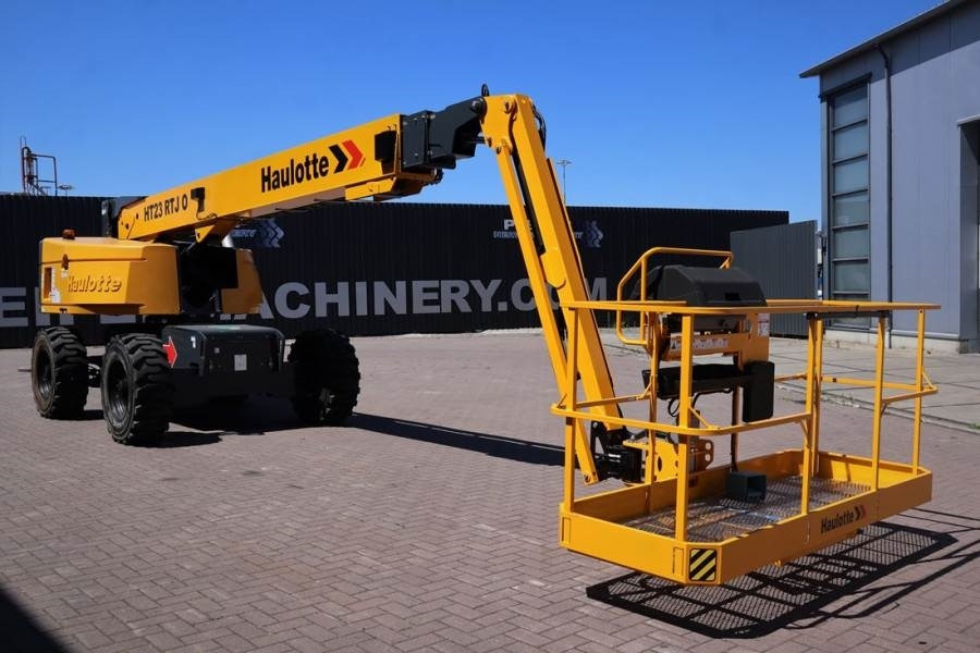Haulotte HT23RTJ O Valid Inspection, *Guarantee! Diesel, 4x - Telescopic boom: picture 4 Haulotte HT23RTJ O Valid Inspection, *Guarantee! Diesel, 4x - Telescopic boom: picture 4