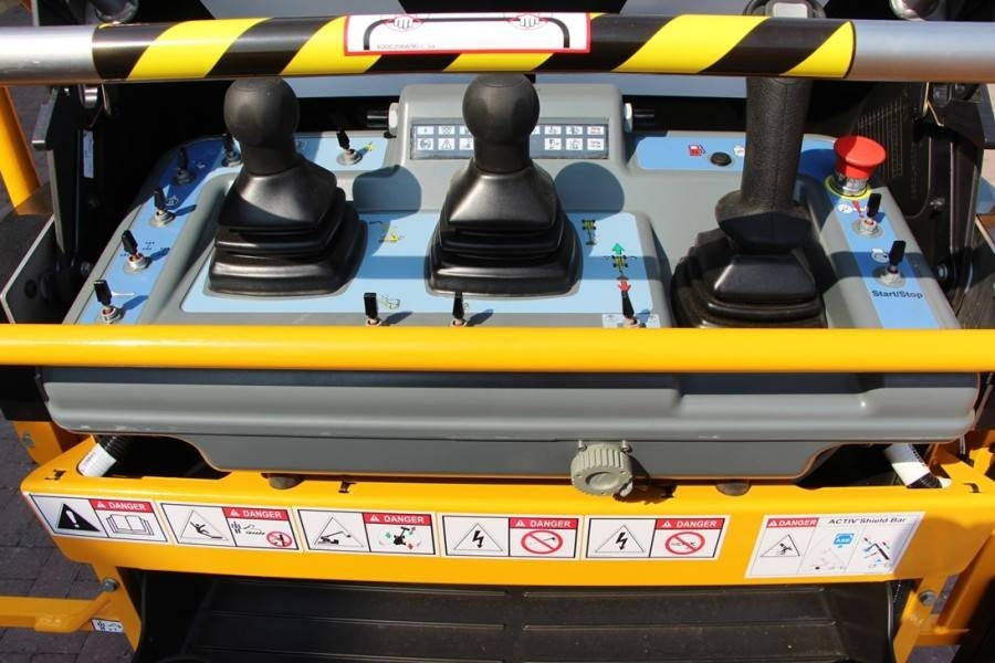 Haulotte HT28RTJ Pro Diesel, 4x4 Drive, 27.9 m Working Heig - Telescopic boom: picture 3 Haulotte HT28RTJ Pro Diesel, 4x4 Drive, 27.9 m Working Heig - Telescopic boom: picture 3