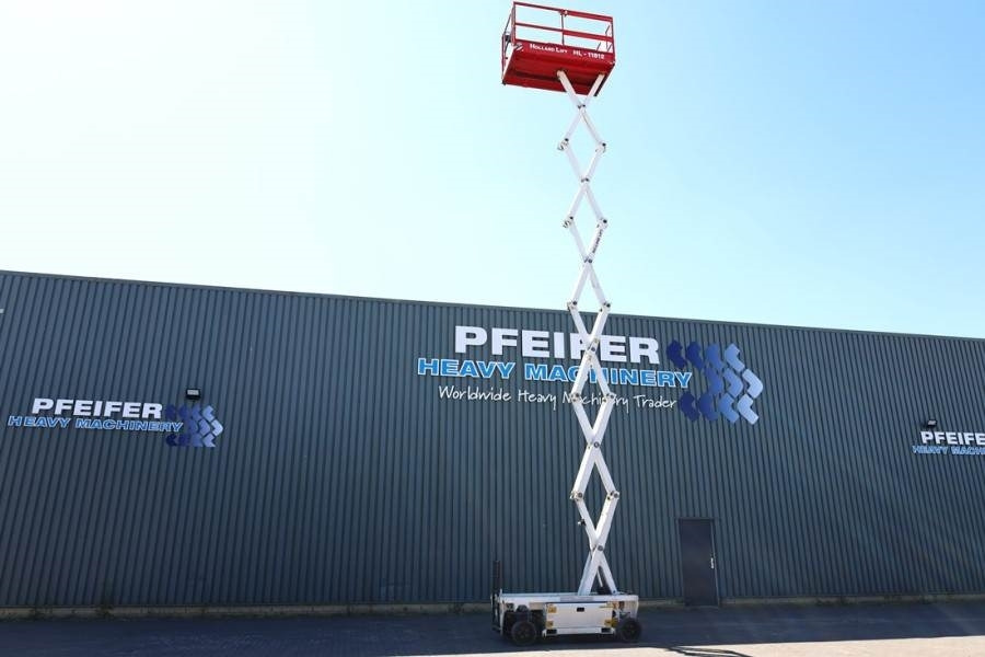 Holland Lift Ecostar HL-11812 Electric, 14m Working Height, 300 - Scissor lift: picture 3 Holland Lift Ecostar HL-11812 Electric, 14m Working Height, 300 - Scissor lift: picture 3