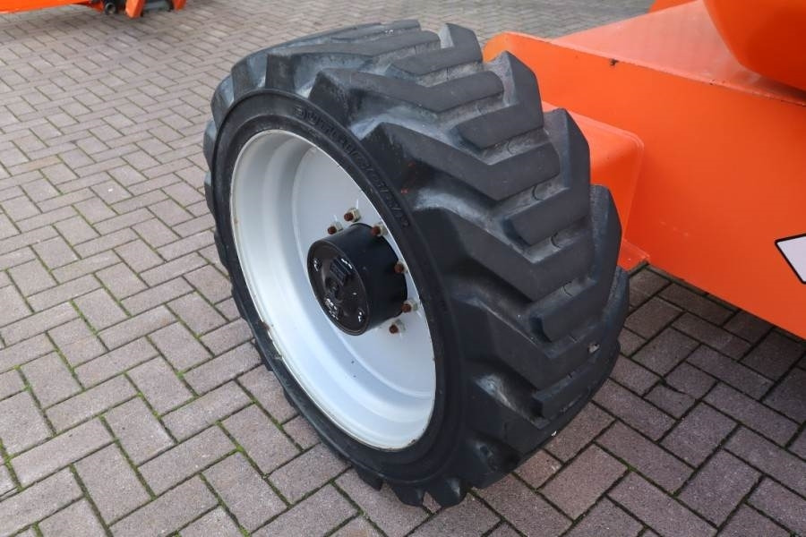 JLG 600AJ Valid inspection, Diesel, 4x4 Drive, 20.5 m - Articulated boom: picture 2 JLG 600AJ Valid inspection, Diesel, 4x4 Drive, 20.5 m - Articulated boom: picture 2