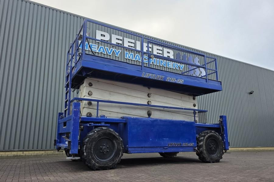 Liftlux SL210-25D4WDS/P Diesel, Hydraulic Deck Extension, - Scissor lift: picture 1 Liftlux SL210-25D4WDS/P Diesel, Hydraulic Deck Extension, - Scissor lift: picture 1