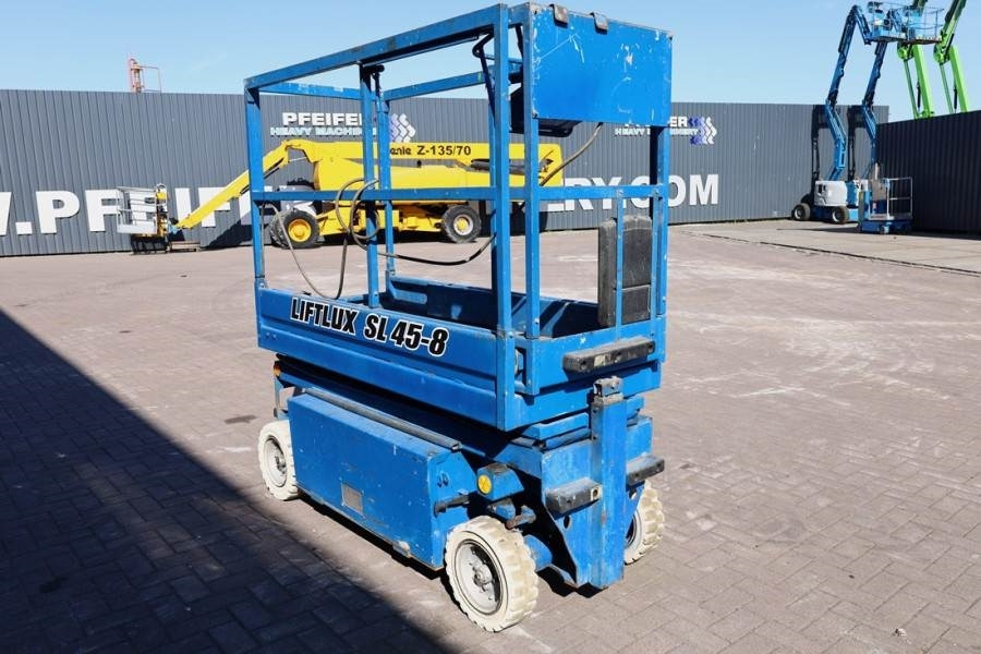 Liftlux SL45-8 Electric, 6.50m Working Height, 220kg Capac - Scissor lift: picture 2 Liftlux SL45-8 Electric, 6.50m Working Height, 220kg Capac - Scissor lift: picture 2