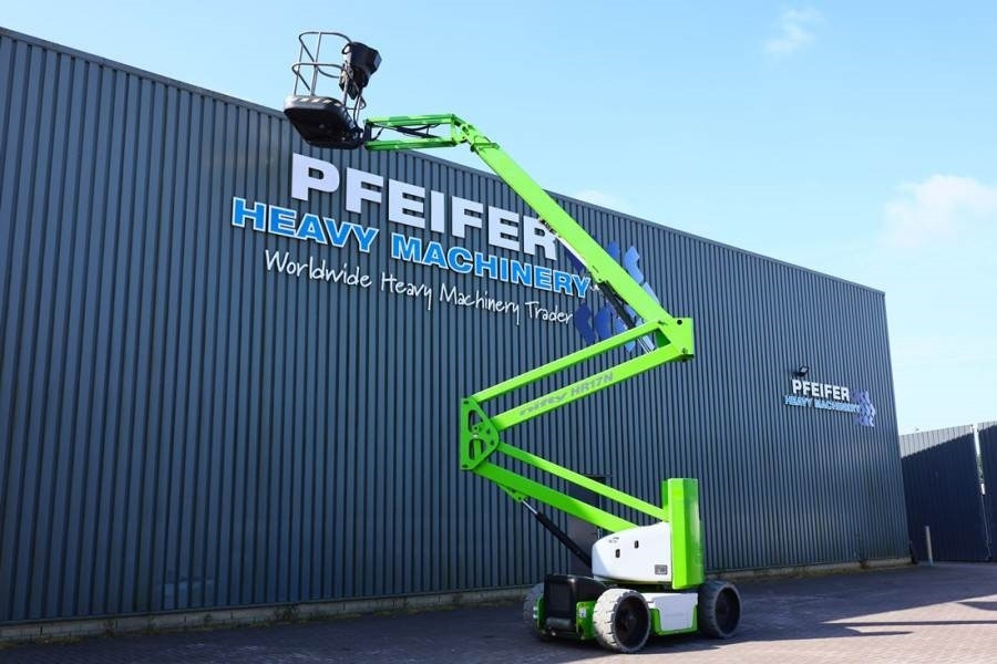 Niftylift HR17NDE HYBRIDE MK3 Hybrid Battery & Diesel, 17m W - Articulated boom: picture 3 Niftylift HR17NDE HYBRIDE MK3 Hybrid Battery & Diesel, 17m W - Articulated boom: picture 3
