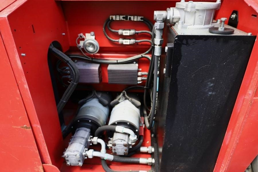 Scissor lift PB LIFT S151-19E 4x4 Electric, 4x4 Drive, 15m Working: picture 12