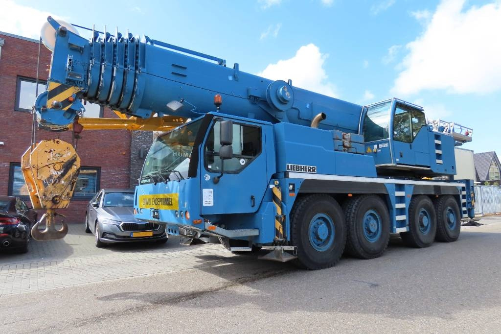 Liebherr LTM 1100-4.1 - All terrain crane: picture 1 Liebherr LTM 1100-4.1 - All terrain crane: picture 1