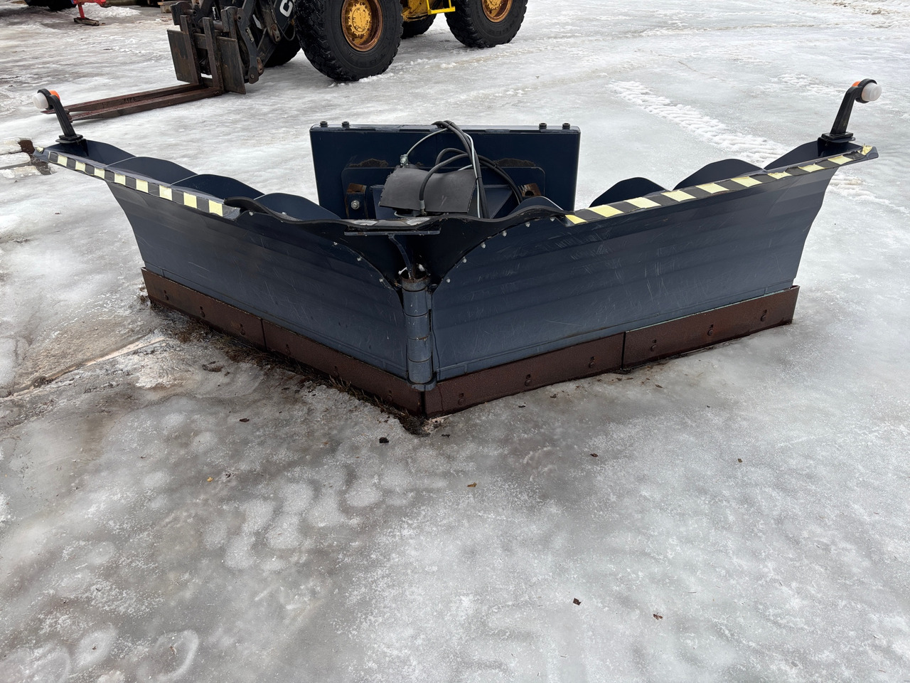 Drivex VB 370 BM - Attachment for Municipal/ Special vehicle: picture 1 Drivex VB 370 BM - Attachment for Municipal/ Special vehicle: picture 1