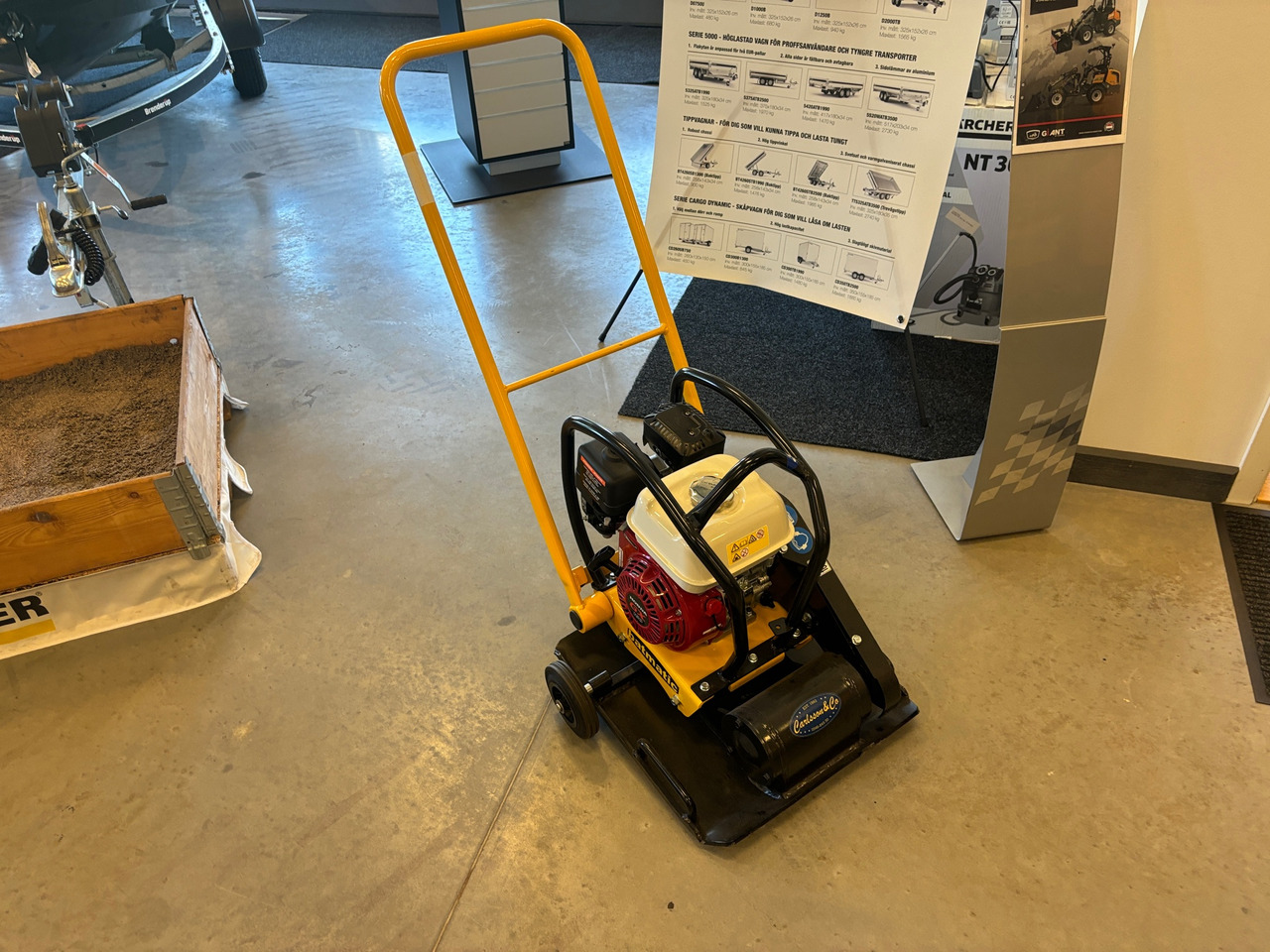 Batmatic FPH 1650 R - Vibratory plate: picture 1 Batmatic FPH 1650 R - Vibratory plate: picture 1