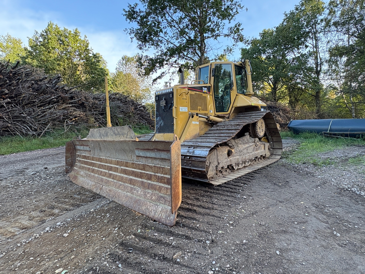 CAT D6N LGP - Bulldozer: picture 1 CAT D6N LGP - Bulldozer: picture 1