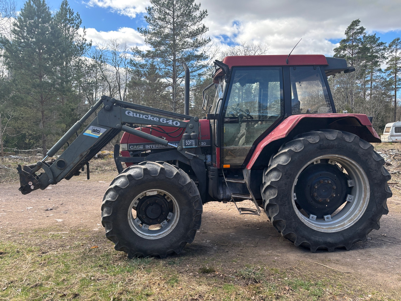 Case IH 5120 - Farm tractor: picture 1 Case IH 5120 - Farm tractor: picture 1