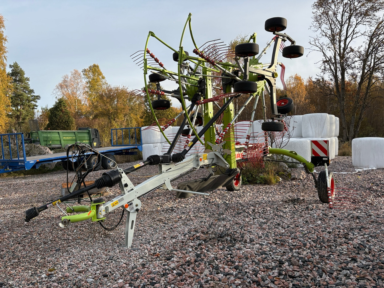 Claas 986 - Tedder/ Rake: picture 1 Claas 986 - Tedder/ Rake: picture 1