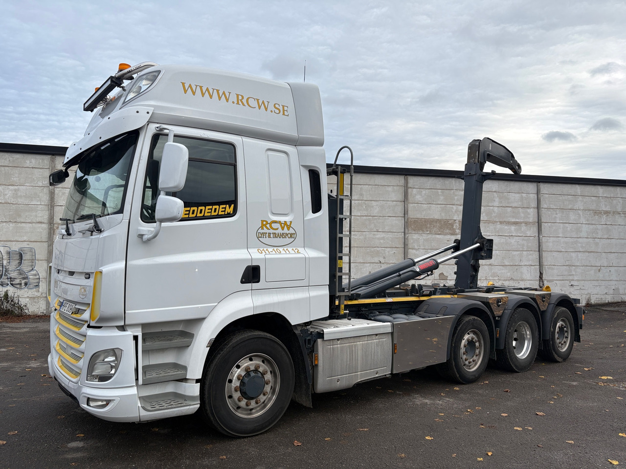 DAF FAQ CF51Z - Hook lift truck: picture 1 DAF FAQ CF51Z - Hook lift truck: picture 1