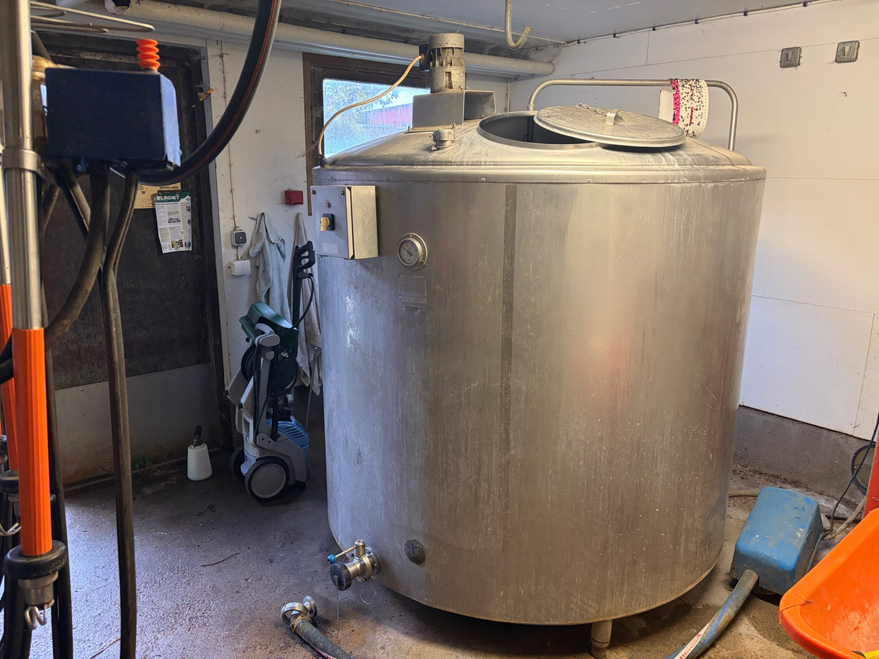 Edholms 2500L - Livestock equipment: picture 1 Edholms 2500L - Livestock equipment: picture 1